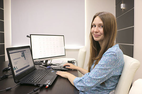 Ведущий вебинара - Яна Князева
